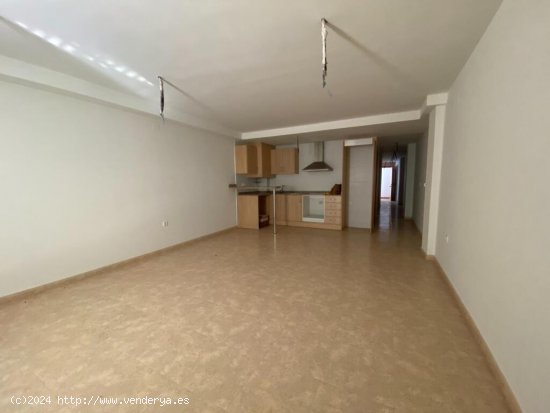 EN VENTA APARTAMENTO EN MONCOFA EN 2º LINEA DE MAR 2 HABITACIONES Y GARAJE