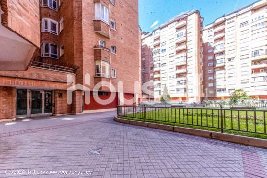 Piso en venta de 150m² Calle Parque Arturo León, 47008 Valladolid