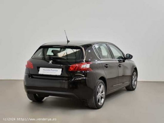 Peugeot 308 Diesel ( 308 1.6 BlueHDi Allure 120 )  - Jeréz de la Frontera