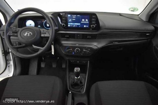 Hyundai i20 1.2 MPI Klass de 2023 con 11.421 Km por 17.900 EUR. en Cadiz