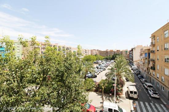 ¡ ESPECTACULAR VIVIENDA JUNTO AMBULATORIO SAN FERMÍN, 140 M2, VISTAS DESPEJADAS ! - ALICANTE