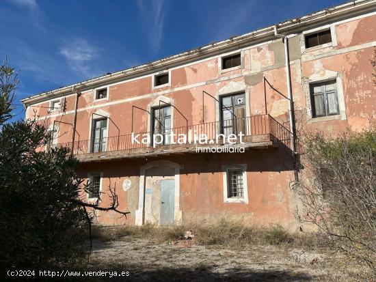 CASERÓN Y FINCA RÚSTICA A LA VENTA EN BOCAIRENT - VALENCIA