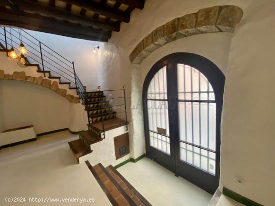 Casa de pueblo rústica en casco antiguo de Sitges a un minuto de la playa Sant Sebastià - BARCELON