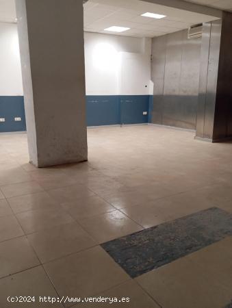 Local comercial en Igualada   zona Soledat) - BARCELONA