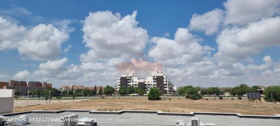  Se vende espectacular adosado nuevo a estrenar en facultad de medicina - ALBACETE 