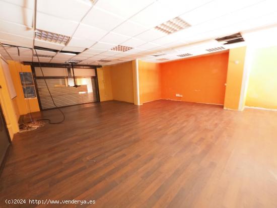 SE VENDE LOCAL COMERCIAL EN SANTA EULÀLIA DE RONÇANA, ZONA CENTRO - BARCELONA