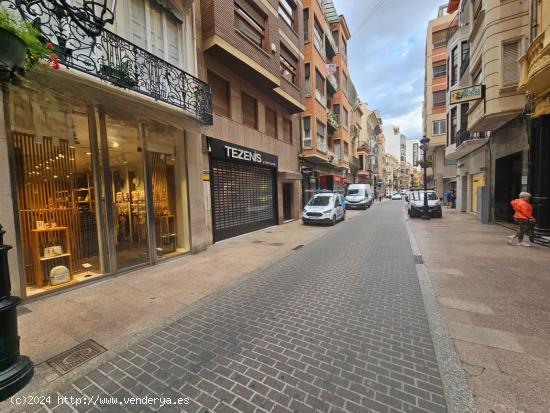 Local comercial en el centro de la Ciudad de Castellón de la Plana - CASTELLON