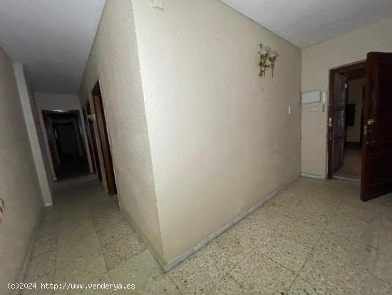 Se Vende en Linares - JAEN