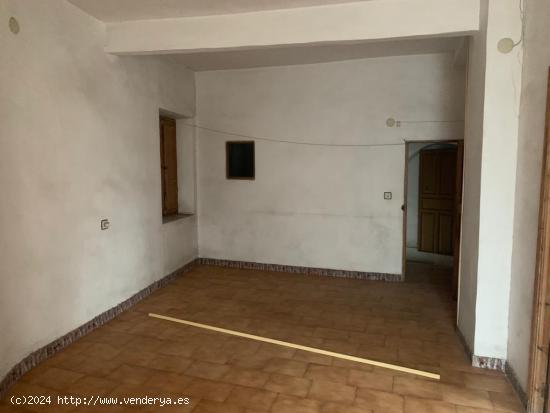 Se Vende en Cehegin - MURCIA