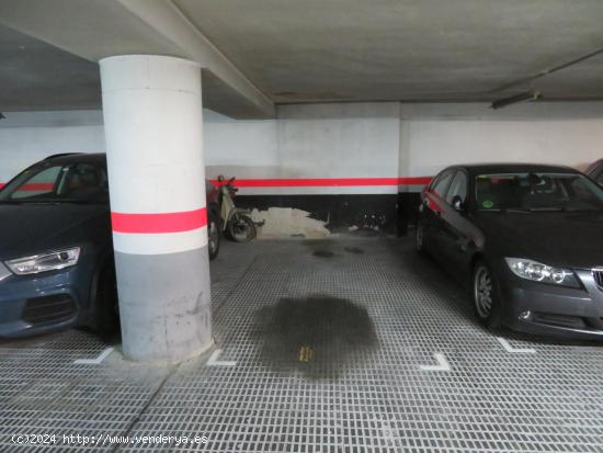 PLAZA DE PARKING EN VENTA EN LA AVENIDA MISTRAL - BARCELONA