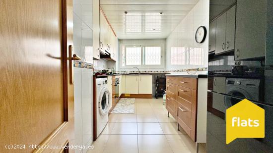  Se Vende en Santa Coloma de Gramanet - BARCELONA 