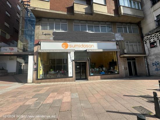 SE VENDE LOCAL COMERCIAL JUNTO A CORREOS - LEON