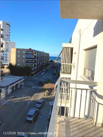 MAGNIFICO APARTAMENTO TOTALMENTE REFORMADO EN PLAYA DE GANDIA 2ª LINEA - VALENCIA