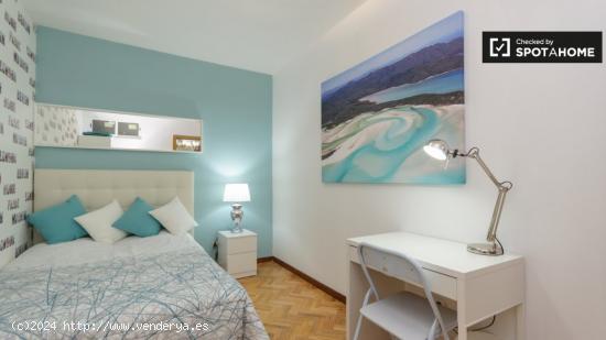 Bonita habitación en alquiler en apartamento de 6 dormitorios, Alcalá de Henares - MADRID