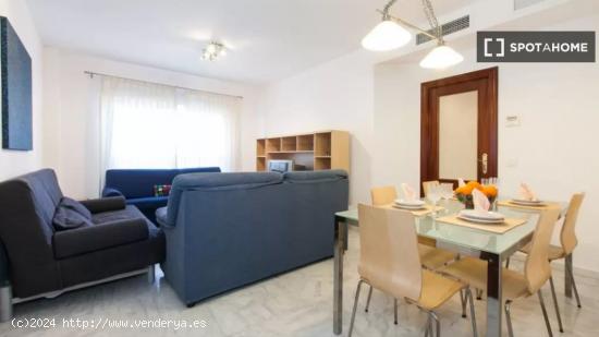 Habitación en piso compartido en Sevilla - SEVILLA