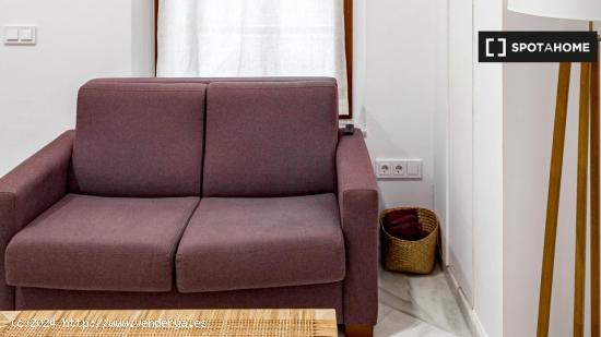 Apartamento de 1 dormitorio en alquiler en Sevilla - SEVILLA