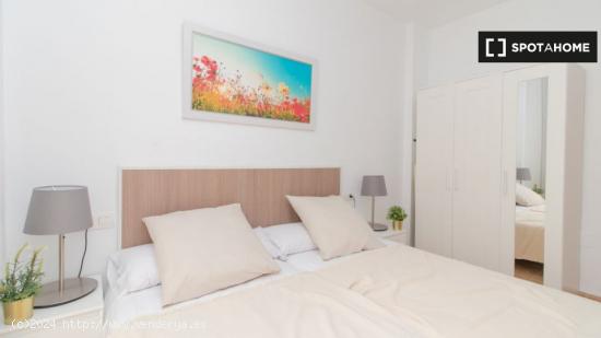 Apartamento de 1 dormitorio en alquiler en La Aurora, Málaga - MALAGA