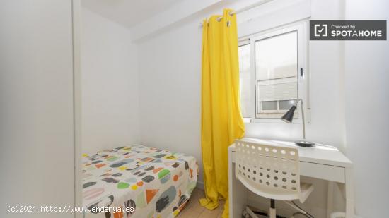 Apartamento de 3 habitaciones en alquiler en Benimaclet - VALENCIA