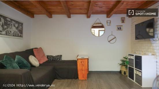 Acogedor loft de un dormitorio en el centro de la ciudad (Lavapiés) - MADRID