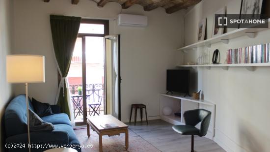 Apartamento entero de 2 dormitorios en Barcelona. - BARCELONA