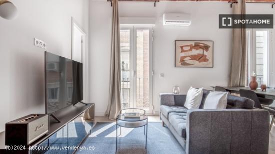 Apartamento de 3 dormitorios en alquiler en Barcelona - BARCELONA