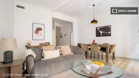 Apartamento de 2 dormitorios en alquiler en El Raval - BARCELONA