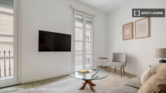 Apartamento de 2 dormitorios en alquiler en El Raval - BARCELONA