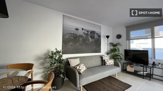 Apartamento completo de 2 dormitorios en Santa Cruz de Tenerife - SANTA CRUZ DE TENERIFE