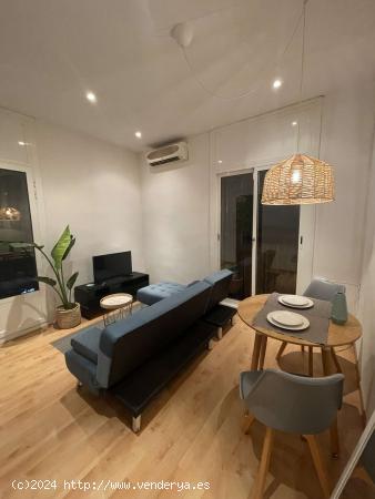  Apartamento de 2 dormitorios en alquiler en El Raval - BARCELONA 