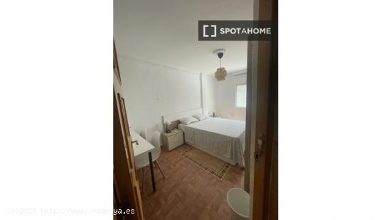 Habitación en piso compartido en Málaga - MALAGA