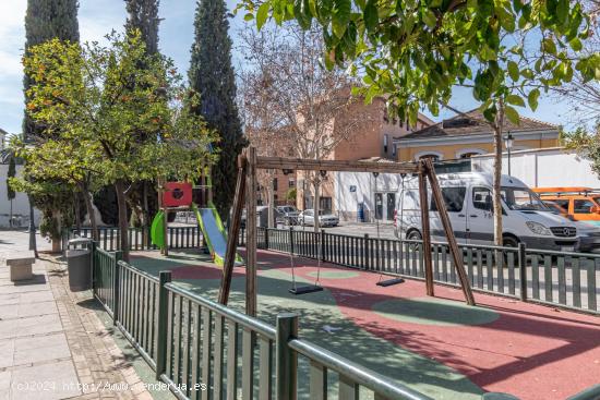 Piso a la venta en calle San Ildefonso. - GRANADA