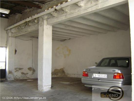  NAVE INDUSTRIAL EN CENTRO DE JEREZ - CADIZ 