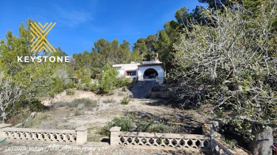 Espectacular finca con vistas a Cabrera en Llucmajor - BALEARES