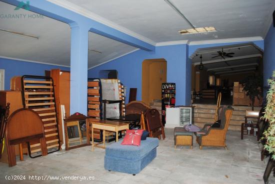 Se vende local comercial en Laredo - CANTABRIA