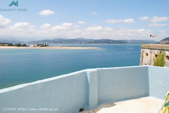 Se vende casa en Santoña con espectaculares vistas a la bahía - CANTABRIA