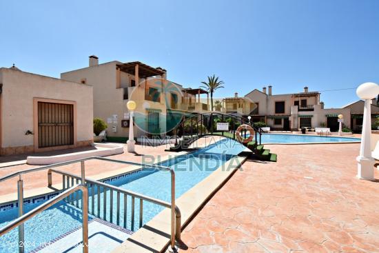 BONITO APARTAMENTO EN RESIDENCIAL CON PISCINA - MURCIA