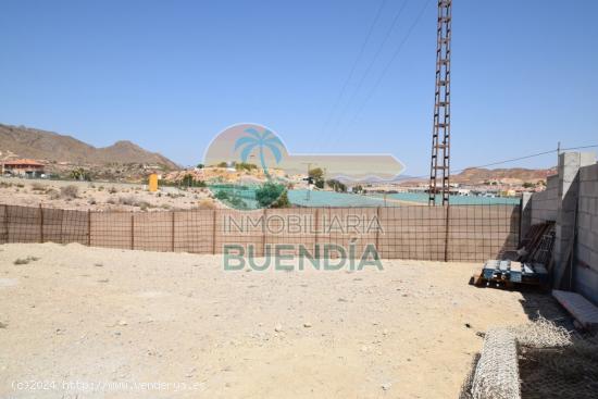 AMPLIO SOLAR A UNOS KILOMETROS DE BOLNUEVO - MURCIA