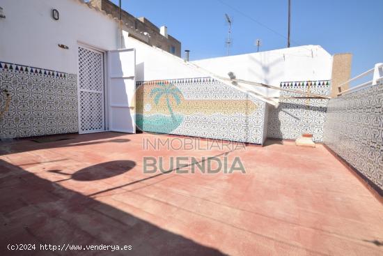  BONITO TRIPLEX CERCA DEL PASEO MARÍTIMO - MURCIA 