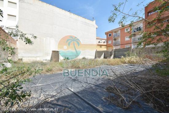 SOLAR CÉNTRICO EN VENTA - MURCIA