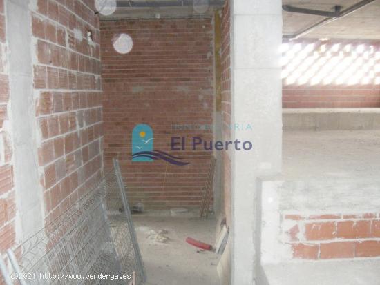 LOCAL DE UNOS 150M2, SITUADO EN ZONA COMERCIAL. REF 5022 - MURCIA