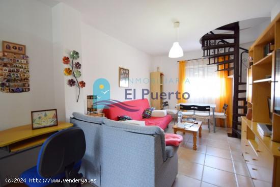 BONITO APARTAMENTO CON HABITACIÓN ABUHARDILLADA. en venta - MURCIA