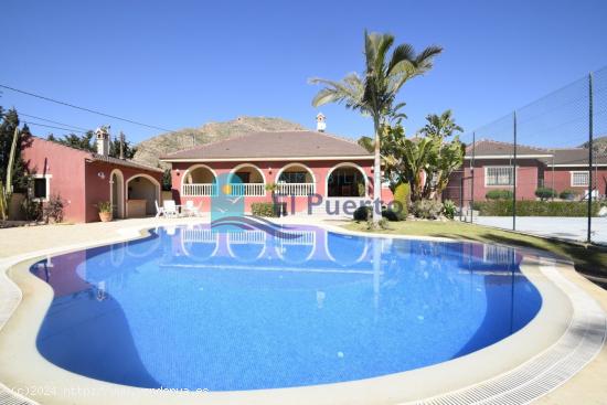 PRECIOSO CHALET CON PISCINA Y PISTA DEPORTIVA. - REF 2124 - MURCIA