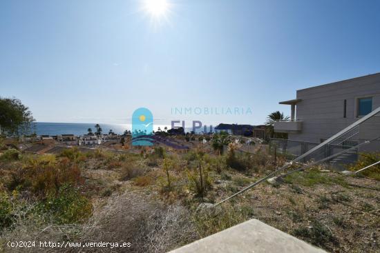 SOLAR A LA VENTA CON UN PROYECTO DE OBRA !!  VISTAS AL MAR!! REF. 1310 - MURCIA