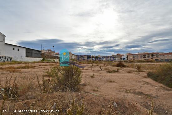 Amplio solar para urbanizar en pleno centro de Puerto de Mazarrón - REF. 1439 - MURCIA