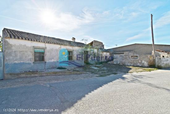 CASA EN ZONA RURAL PARA REFORMAR POR COMPLETO - REF 88 - MURCIA