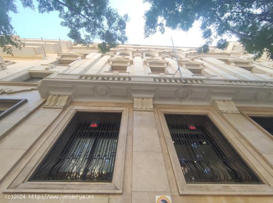 Piso en edificio emblemático en Alicante - ALICANTE
