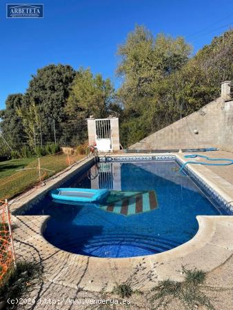 Se vende chalet independiente en el Clavín, Guadalajara. - GUADALAJARA