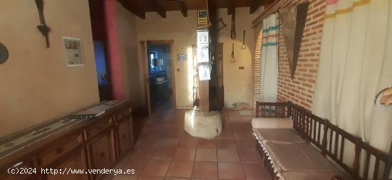 RESTAURANTE CON VIVIENDA EN FUNCIONAMIENTO - ZAMORA