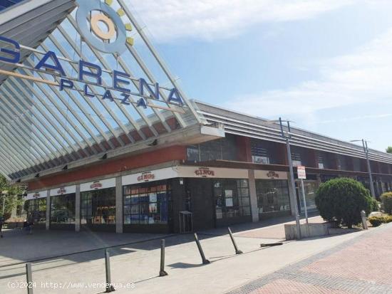  Local comercial en venta en Garena Plaza - Alcalá de Henares -  Madrid - MADRID 