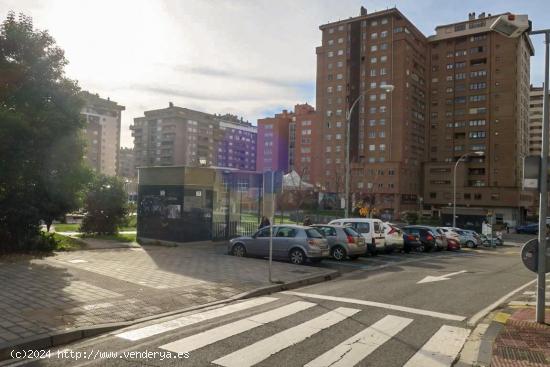  Plaza de garaje en venta - NAVARRA 